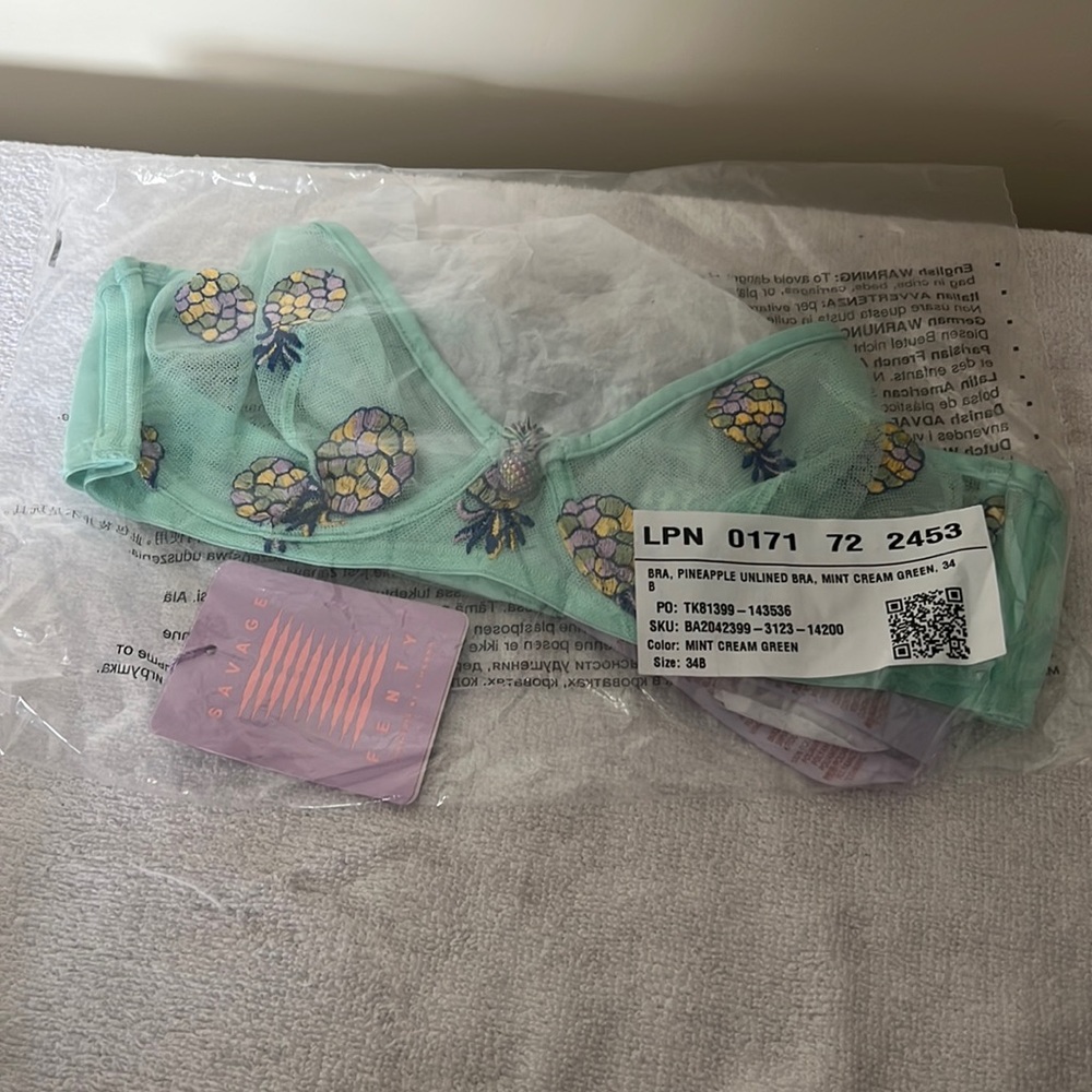 Unlined fenty bra